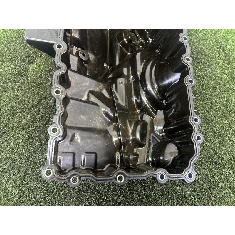 Поддон двигателя (двигатель и элементы) BMW 3-series F30 2015 2.0 11137618512