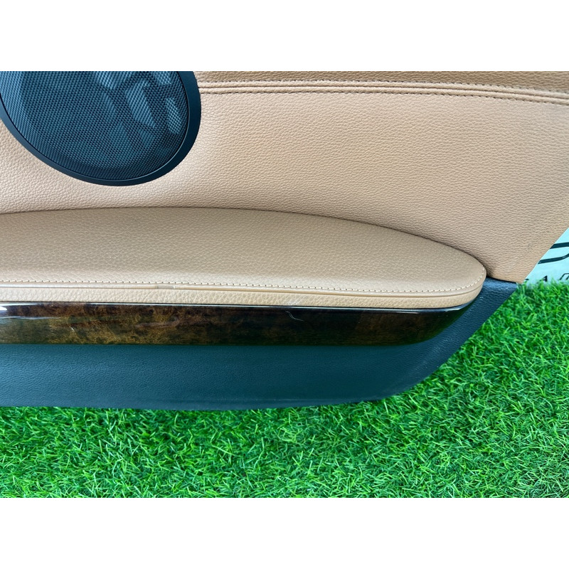 Обшивка салона (салон) BMW 3-series E93 2010 3.0 N52 51437218924