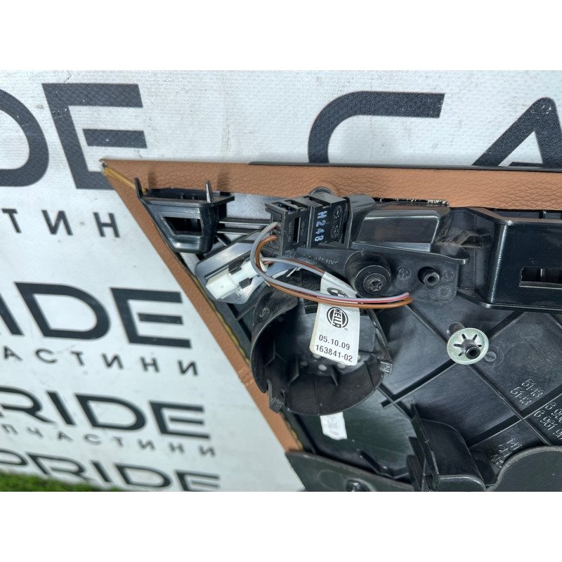 Обшивка салона (салон) BMW 3-series E93 2010 3.0 N52 51437218924