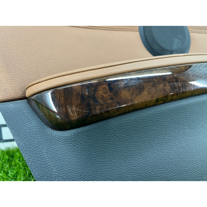 Обшивка салона (салон) BMW 3-series E93 2010 3.0 N52 51437218923