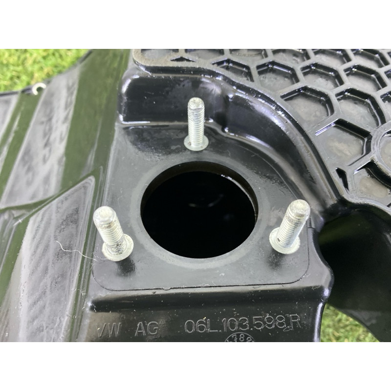 Поддон двигателя (двигатель и элементы) AUDI A4 B9 2018 2.0 DBPA 06L103598R