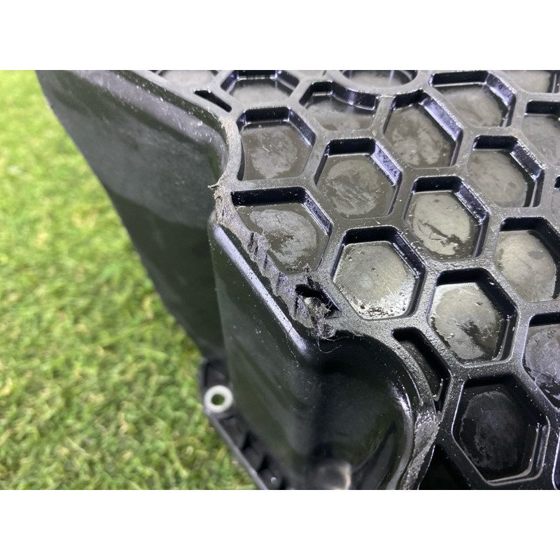 Поддон двигателя (двигатель и элементы) AUDI A4 B9 2018 2.0 DBPA 06L103598R