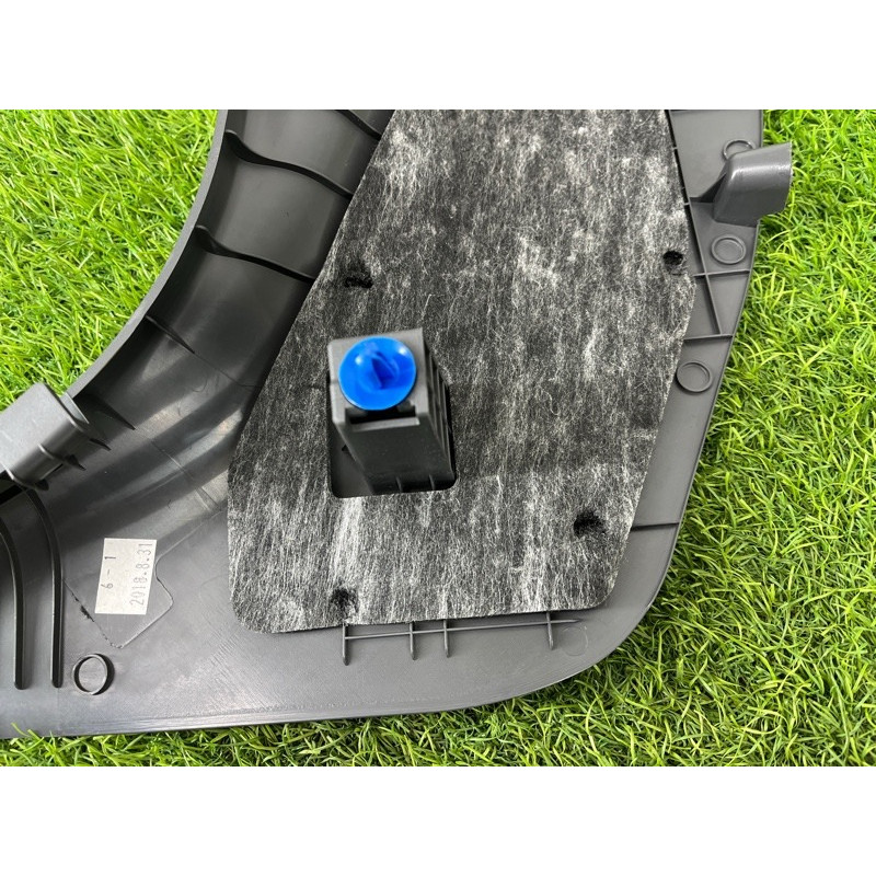 Накладка на порог (кузов и элементы) Hyundai Ioniq AE 2018 1.6 Hybrid 85824G2000T9Y