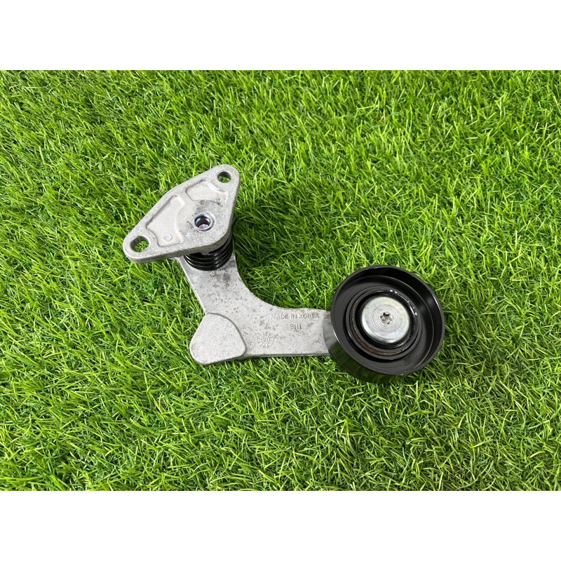 Ролик натяжной (двигатель и элементы) Hyundai Ioniq AE 2018 1.6 Hybrid 2528103HA0