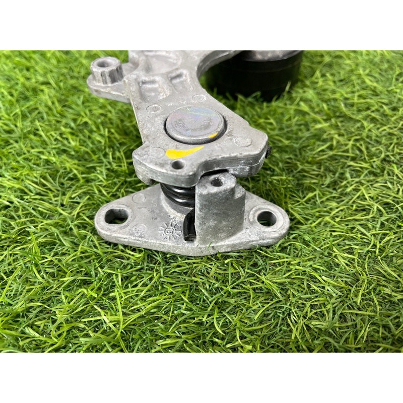 Ролик натяжной (двигатель и элементы) Hyundai Ioniq AE 2018 1.6 Hybrid 2528103HA0