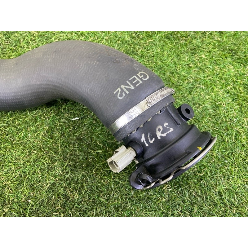 Патрубок интеркулера (двигатель и элементы) LAND ROVER RANGE ROVER Sport L494 2016 3.0 Diesel LR084256