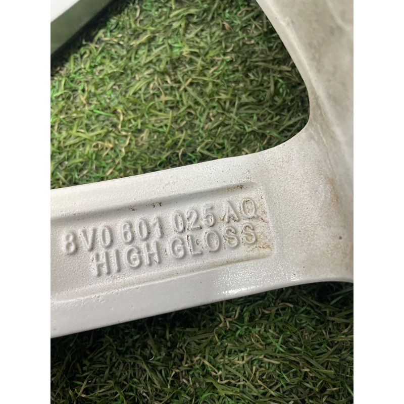 Комплект дисков 5x112 R18 8Jx18H2 ET46 (диски на авто) AUDI A3 8V 2016 1.8 CNSB 8V0601025AQ