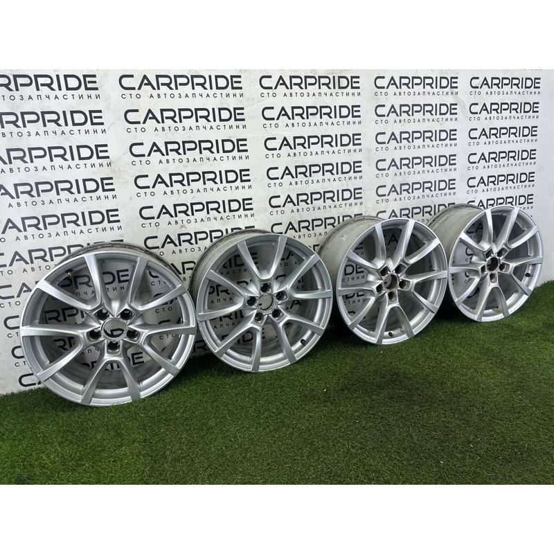 Комплект дисков 5x112 R18 8.0Jx18H2 ET39 (диски на авто) AUDI Q5 8R 2010 3.2 CALB 8R0601025AQ