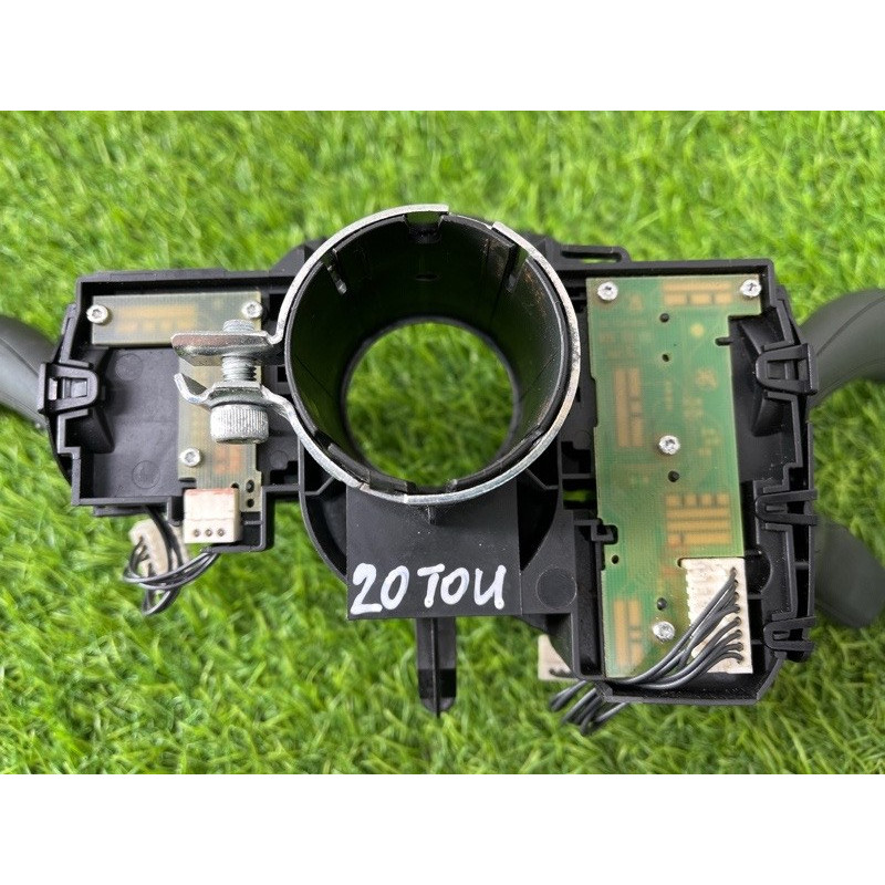 Блок подрулевых переключателей (электрика) Volkswagen Touareg NF 2013 3.6 7P6953502