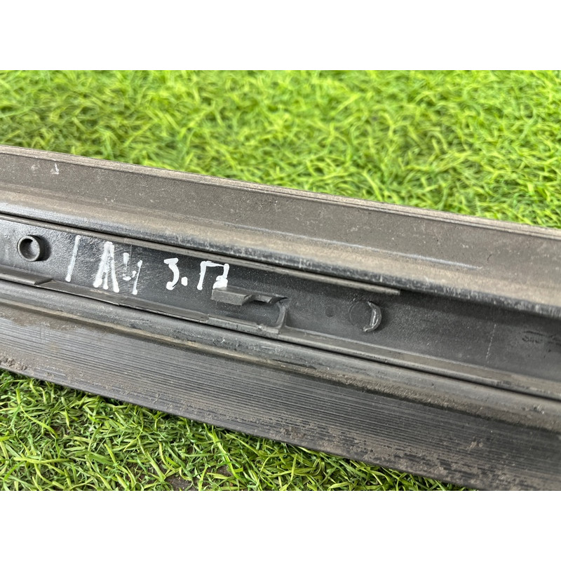 Накладка двері зовнішня (кузов і елементи) AUDI A4 B6 2003 2.0 ALT 8e0853970