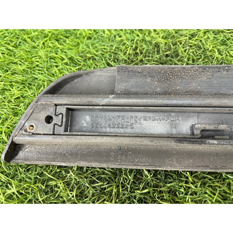 Накладка двері зовнішня (кузов і елементи) AUDI A4 B6 2003 2.0 ALT 8e0853970