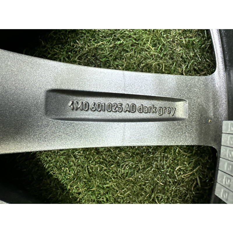 колісний диск (диски на авто) Audi Q7 4M 4M0601025AD