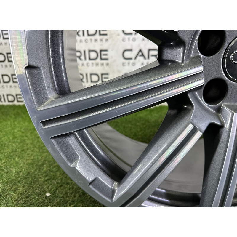 колісний диск (диски на авто) Audi Q7 4M 4M0601025AD