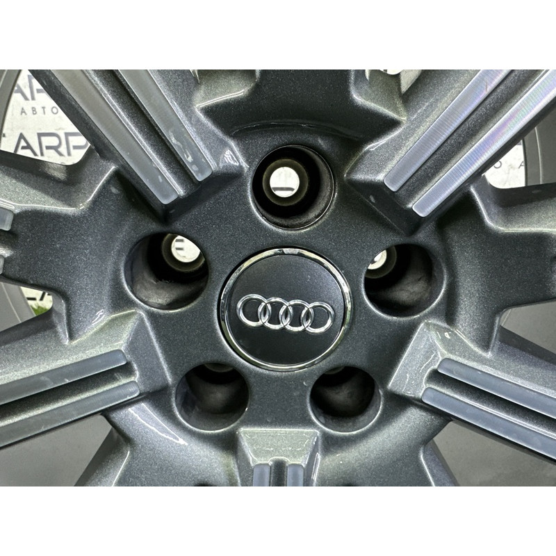 колісний диск (диски на авто) Audi Q7 4M 4M0601025AD