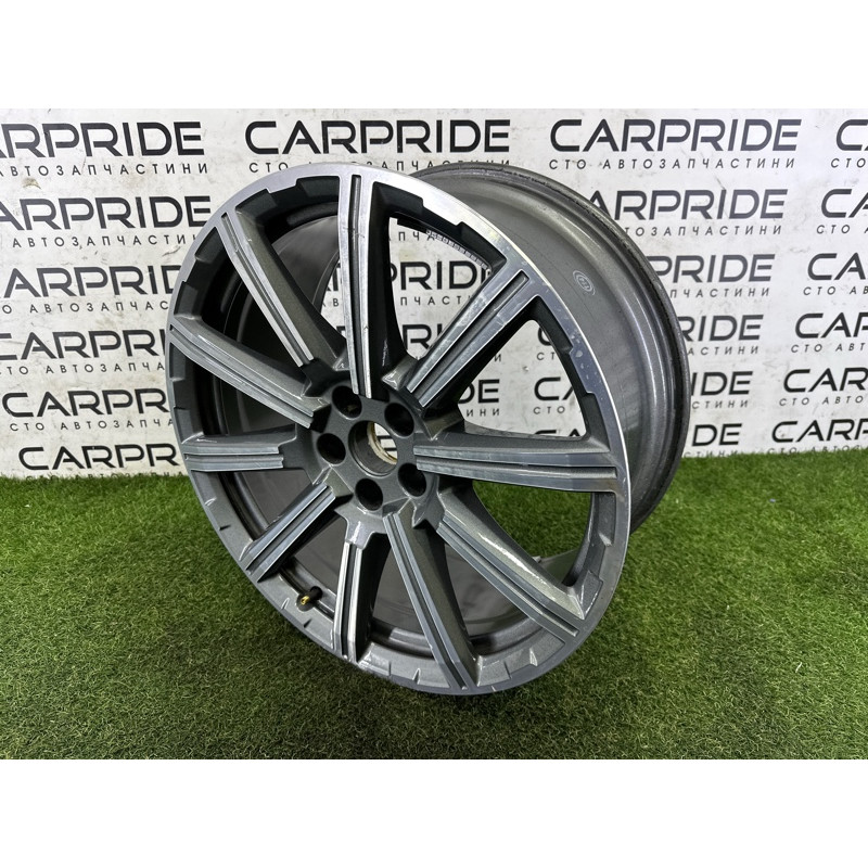 Диск колесный 5x112 R20 9.0Jx20H2 ET33 (диски на авто) Audi Q7 4M 4M0601025AD
