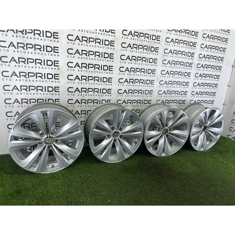 Комплект дисков 5x120 R18 8Jx18 EH2 IS30 (диски на авто) BMW 7-series F01 2011 3.0 N54 36116775403
