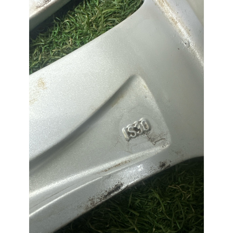 Комплект дисков 5x120 R18 8Jx18 EH2 IS30 (диски на авто) BMW 7-series F01 2011 3.0 N54 36116775403