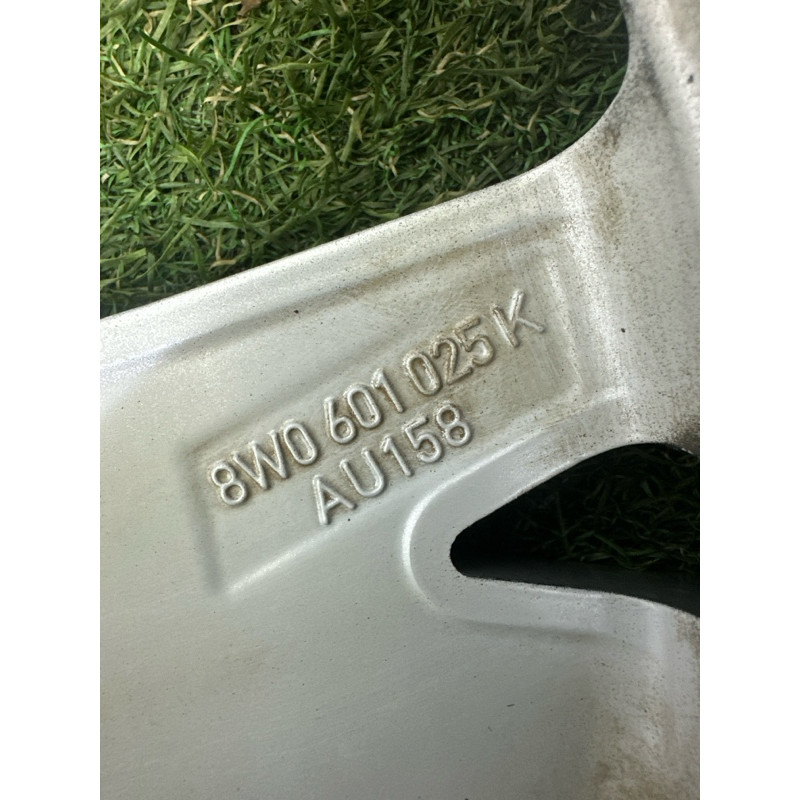 Комплект дисков 5x112 R17 7.5Jx17H2 ET38 (диски на авто) AUDI A4 B9 2018 2.0 DBPA 8W0601025K