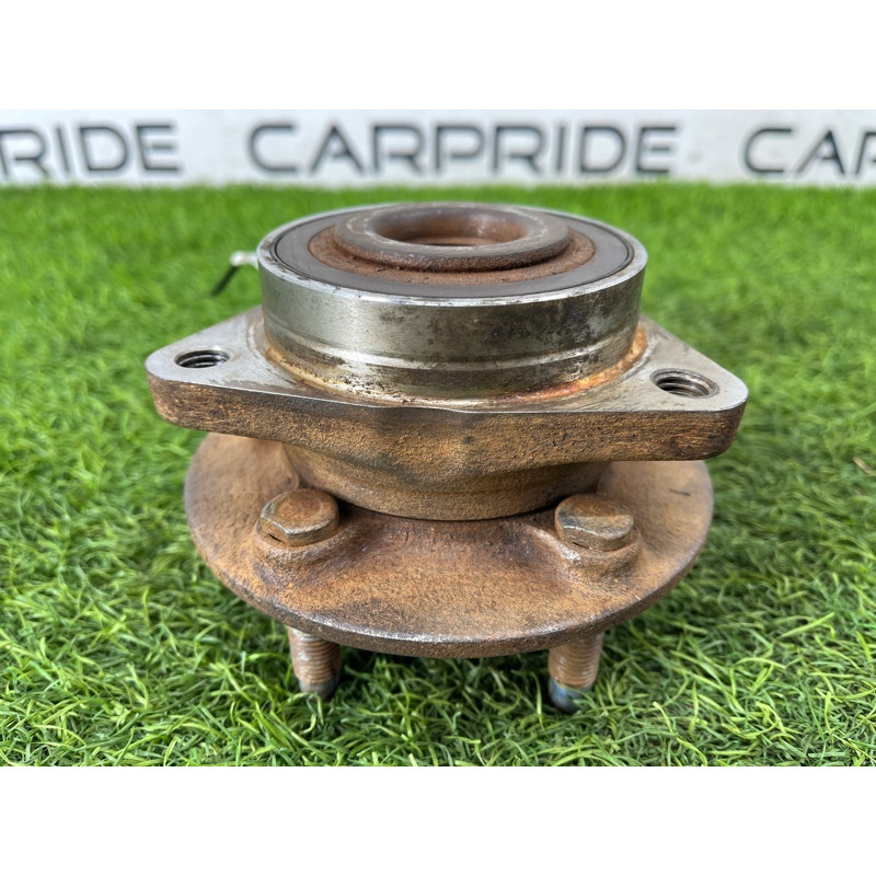 Ступиця (підвіска) Chevrolet Cruze J300 13526966