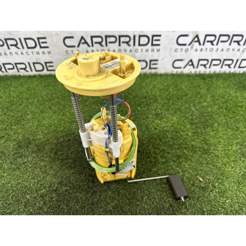 Топливный насос (топливная система) BMW X5 E70 2010 N57D30A 16117195471