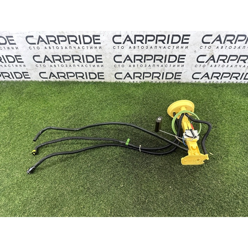 Датчик уровня топлива (электрика / датчики) BMW X5 E70 2010 N57D30A 16117494926