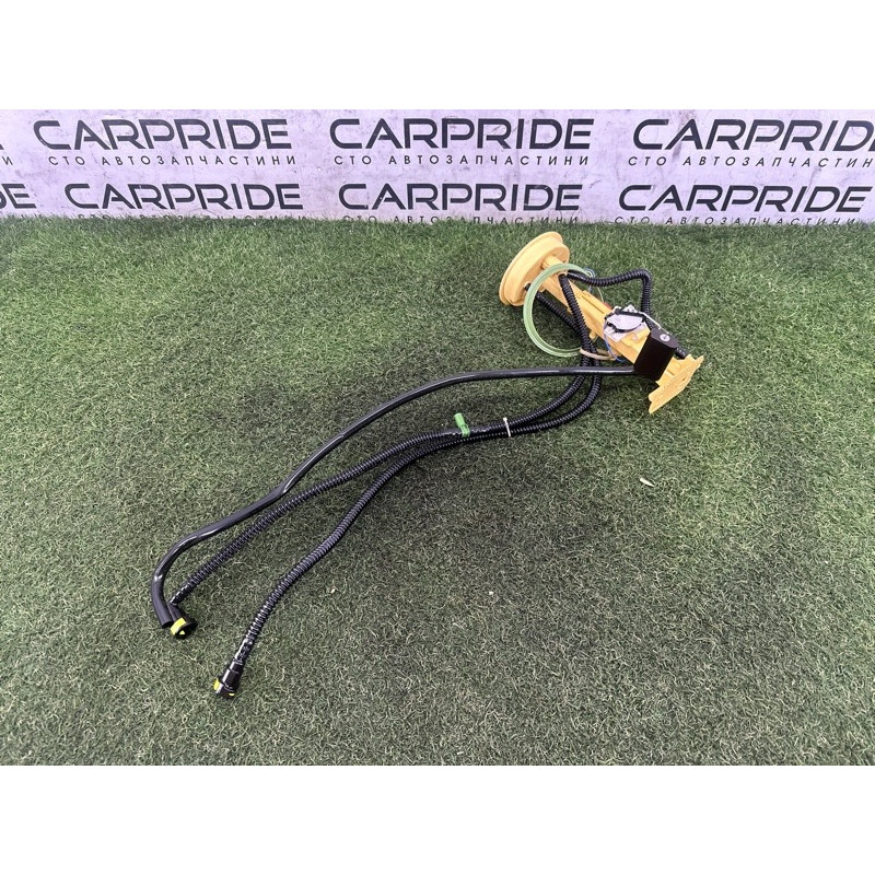 Датчик уровня топлива (электрика / датчики) BMW X5 E70 2010 N57D30A 16117494926