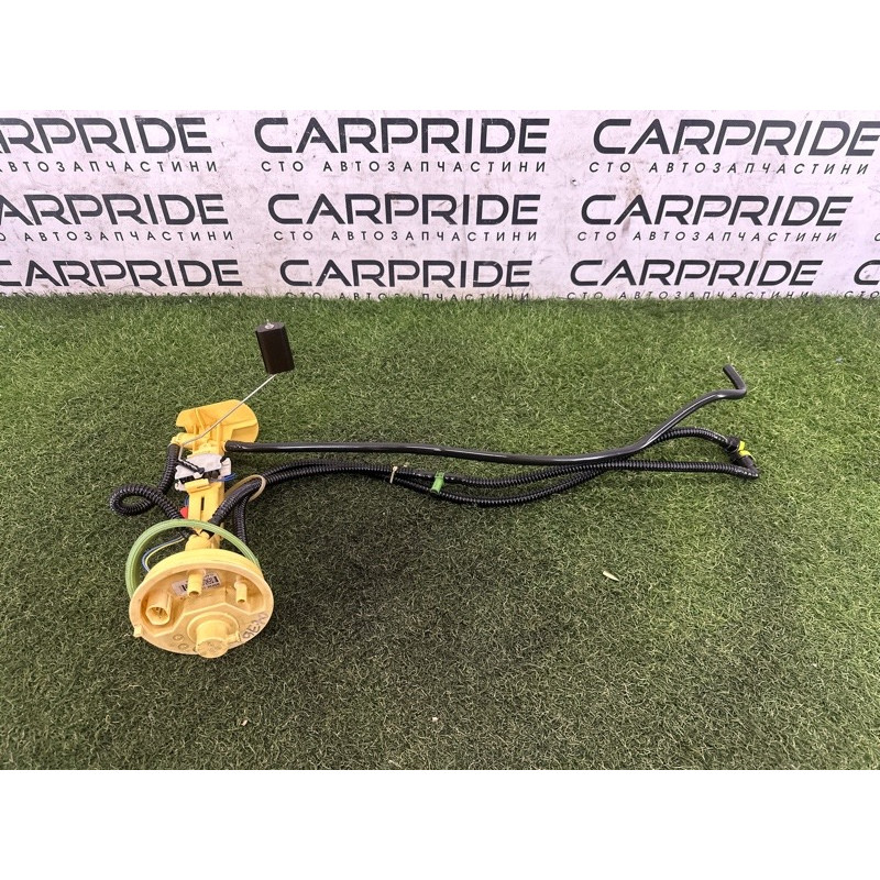 Датчик уровня топлива (электрика / датчики) BMW X5 E70 2010 N57D30A 16117494926