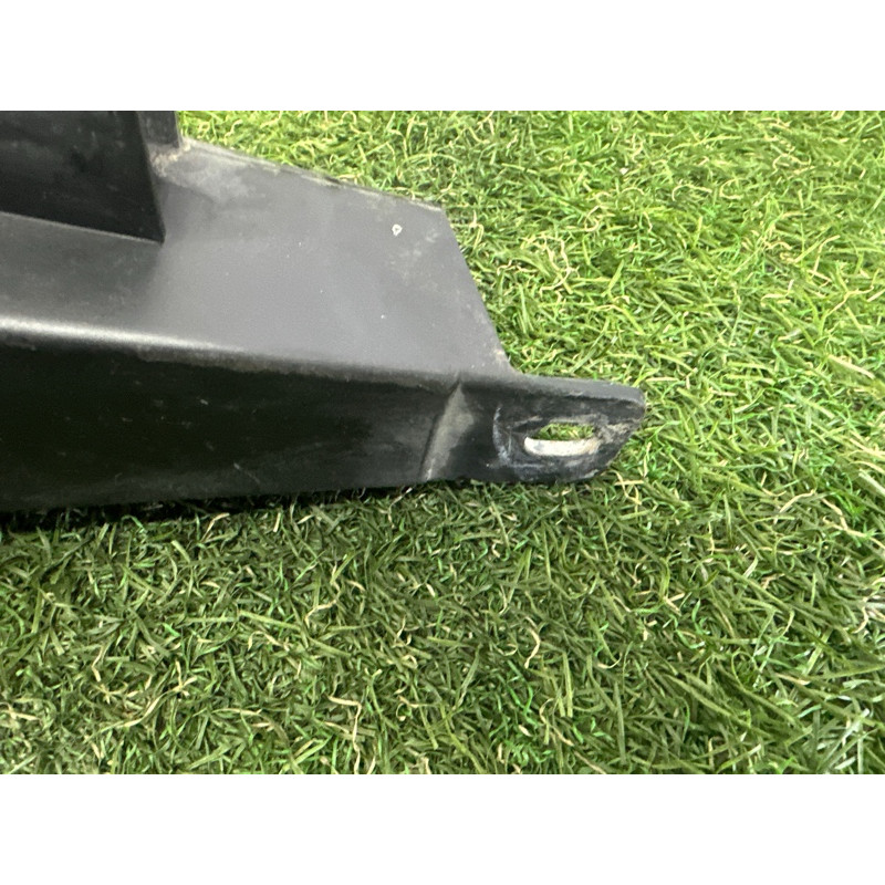 Кріплення крила (кузов і елементи) BMW X5 E70 2010 N57D30A 51657157984