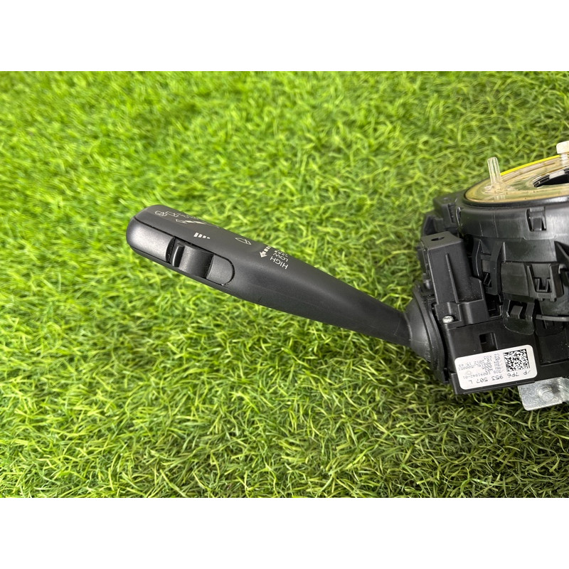 Блок подрулевых переключателей (электрика) Volkswagen Touareg NF 2013 3.6 7P6953502