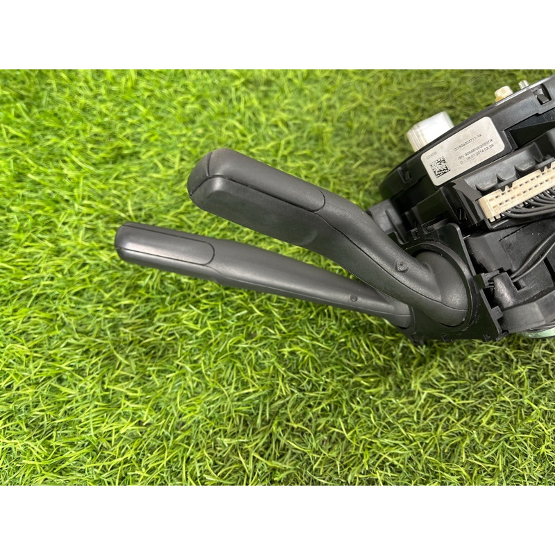Блок подрулевых переключателей (электрика) Volkswagen Touareg NF 2013 3.6 7P6953502