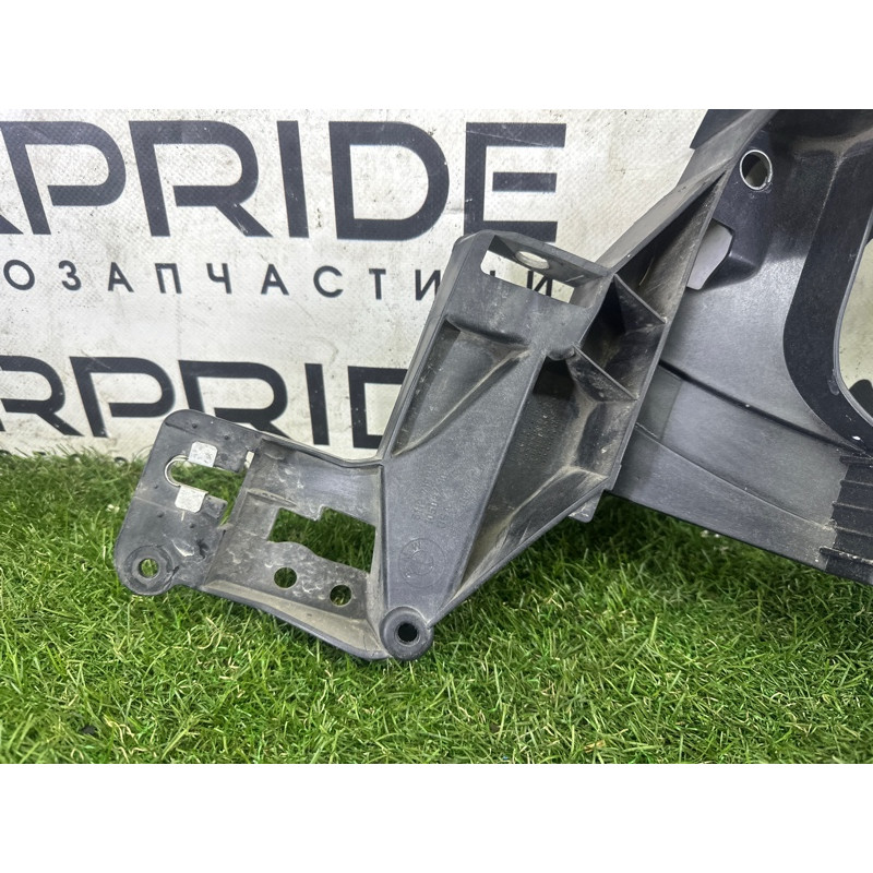 Кріплення крила (кузов і елементи) BMW X5 E70 2010 N57D30A 51657157989