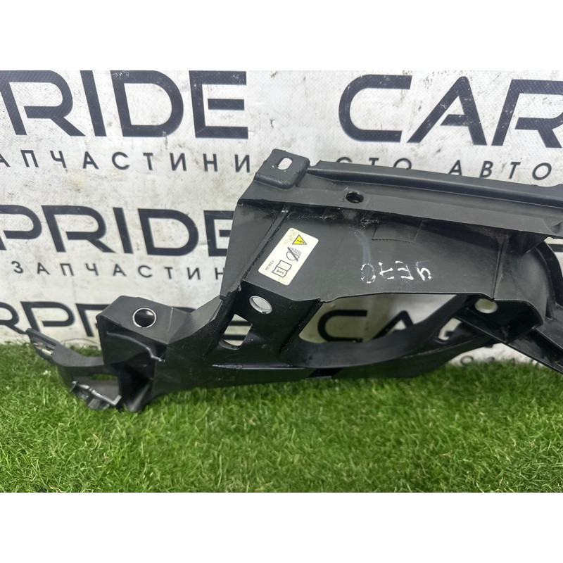 Крепление крыла (кузов и элементы) BMW X5 E70 2010 N57D30A 51657157990