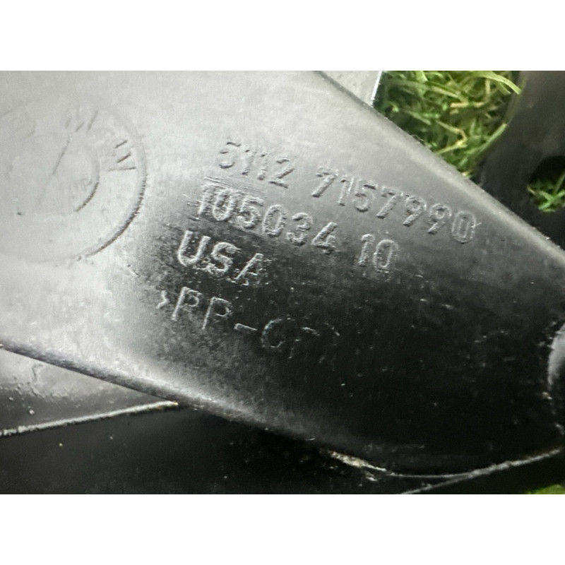 Крепление крыла (кузов и элементы) BMW X5 E70 2010 N57D30A 51657157990