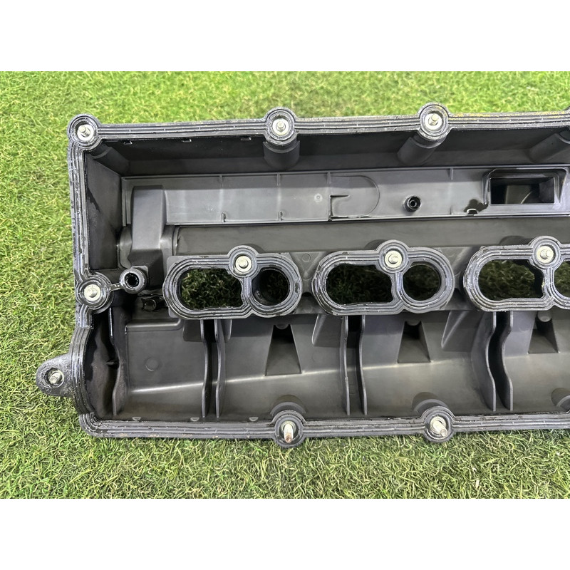 Крышка клапанов (двигатель и элементы) LAND ROVER Range Rover L405 2016 5.0 LR032081