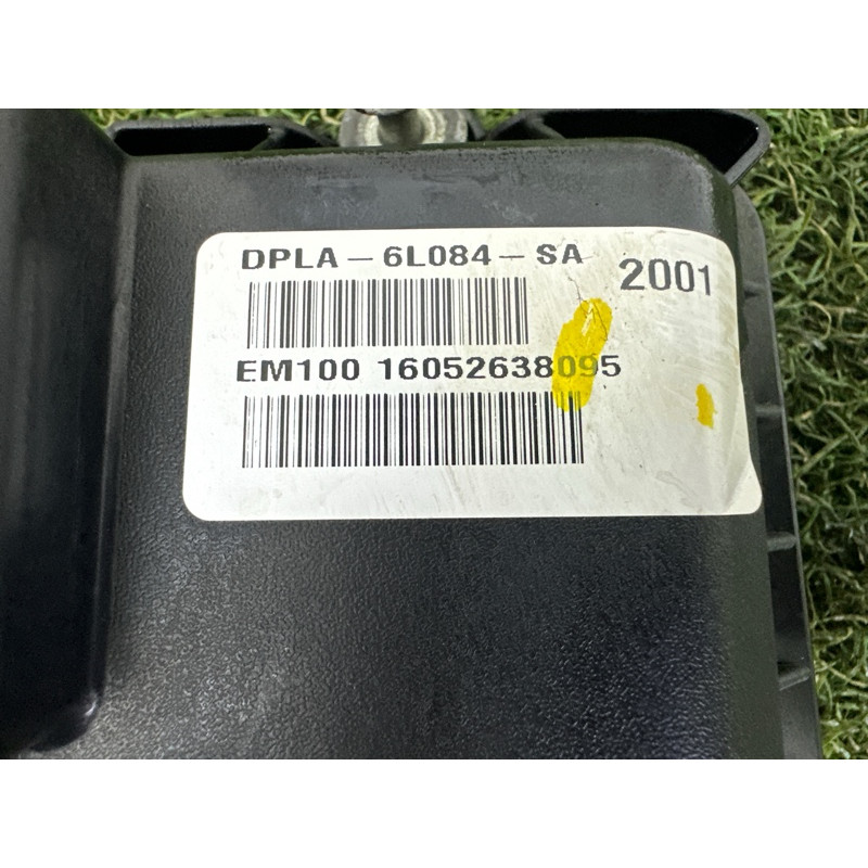 Крышка клапанов (двигатель и элементы) LAND ROVER Range Rover L405 2016 5.0 LR032081