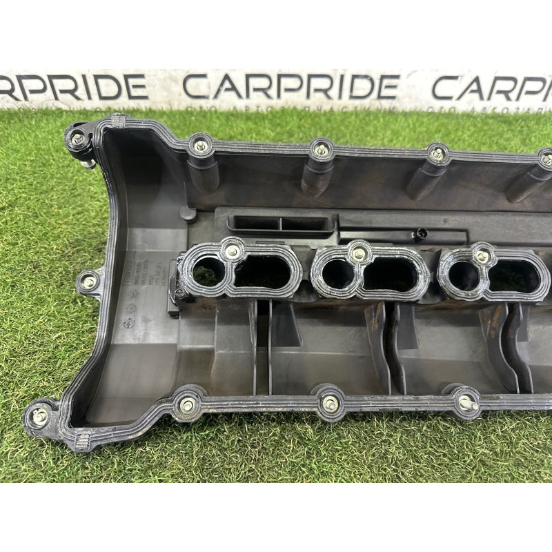 Крышка клапанов (двигатель и элементы) LAND ROVER Range Rover L405 2016 5.0 LR041443