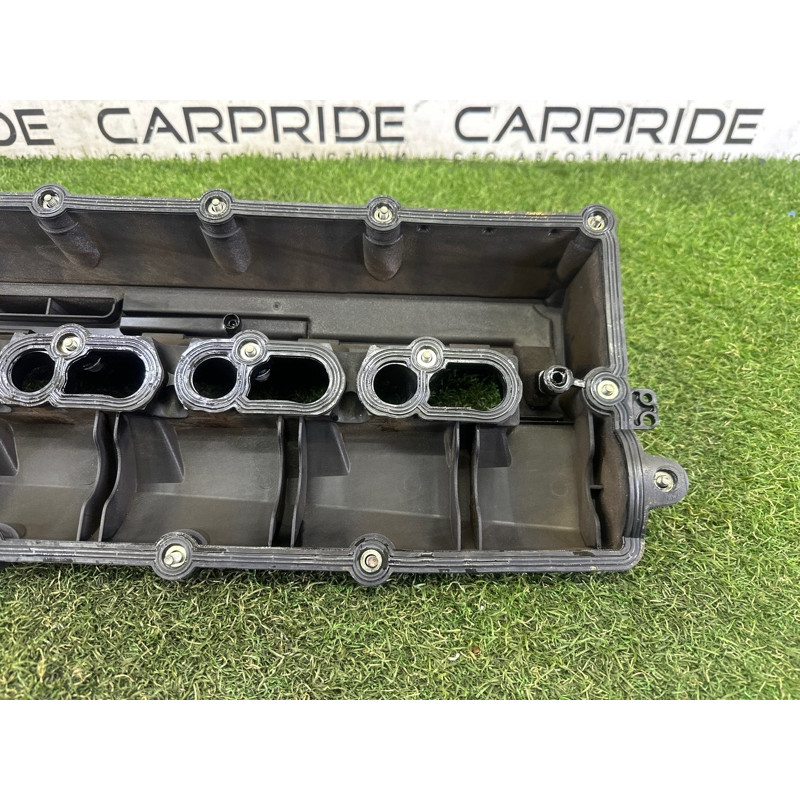 Крышка клапанов (двигатель и элементы) LAND ROVER Range Rover L405 2016 5.0 LR041443