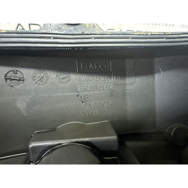 Крышка клапанов (двигатель и элементы) LAND ROVER Range Rover L405 2016 5.0 LR041443