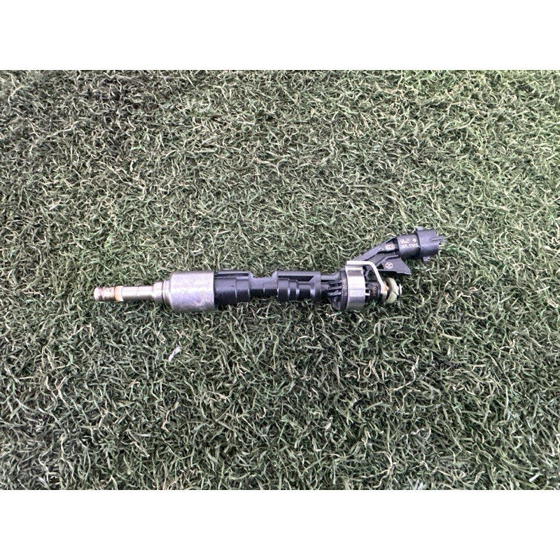 Форсунка топливная (топливная система) LAND ROVER Range Rover L405 2016 5.0 LR105439