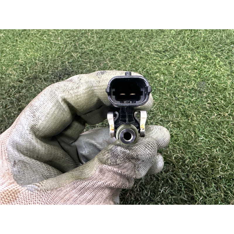 Форсунка топливная (топливная система) LAND ROVER Range Rover L405 2016 5.0 LR105439