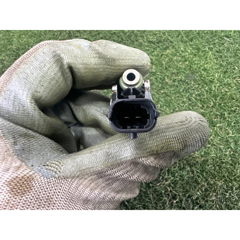 Форсунка топливная (топливная система) LAND ROVER Range Rover L405 2016 5.0 LR105439