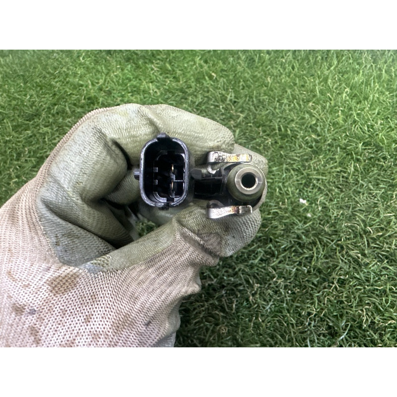 Форсунка топливная (топливная система) LAND ROVER Range Rover L405 2016 5.0 LR105439