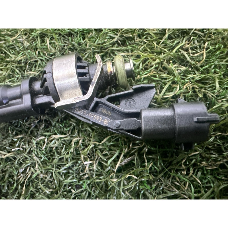 Форсунка топливная (топливная система) LAND ROVER Range Rover L405 2016 5.0 LR105439