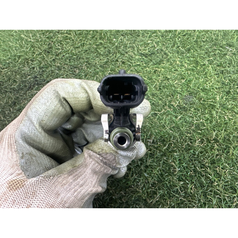 Форсунка топливная (топливная система) LAND ROVER Range Rover L405 2016 5.0 LR105439