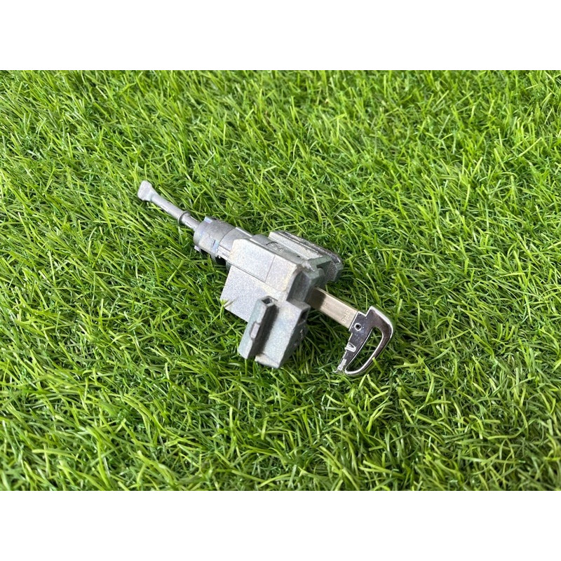 Личинка замка двери с ключом (кузов и элементы) Hyundai Ioniq AE 2018 1.6 Hybrid 81905G2040