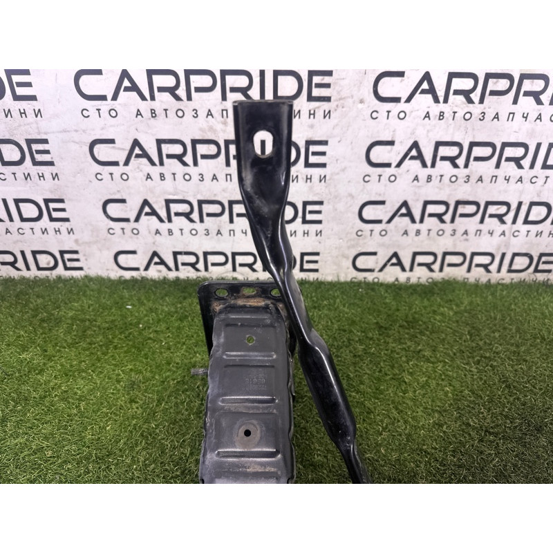 Усилитель бампера (наружные элементы кузова) BMW X5 E70 2010 N57D30A 51117229085