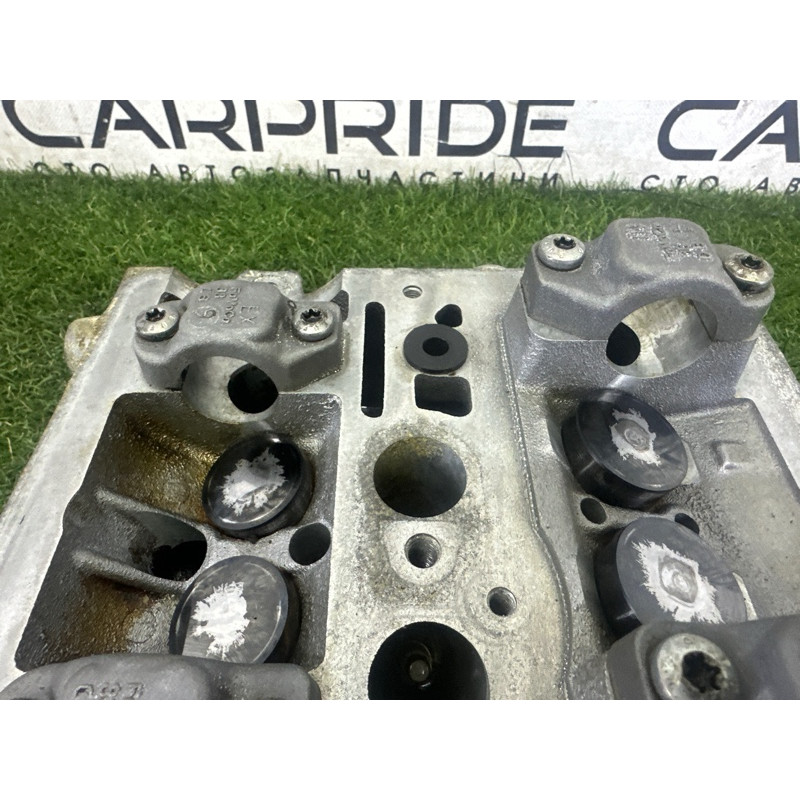 Головка блока цилиндров (двигатель и элементы) LAND ROVER Range Rover L405 2016 5.0 LR101117