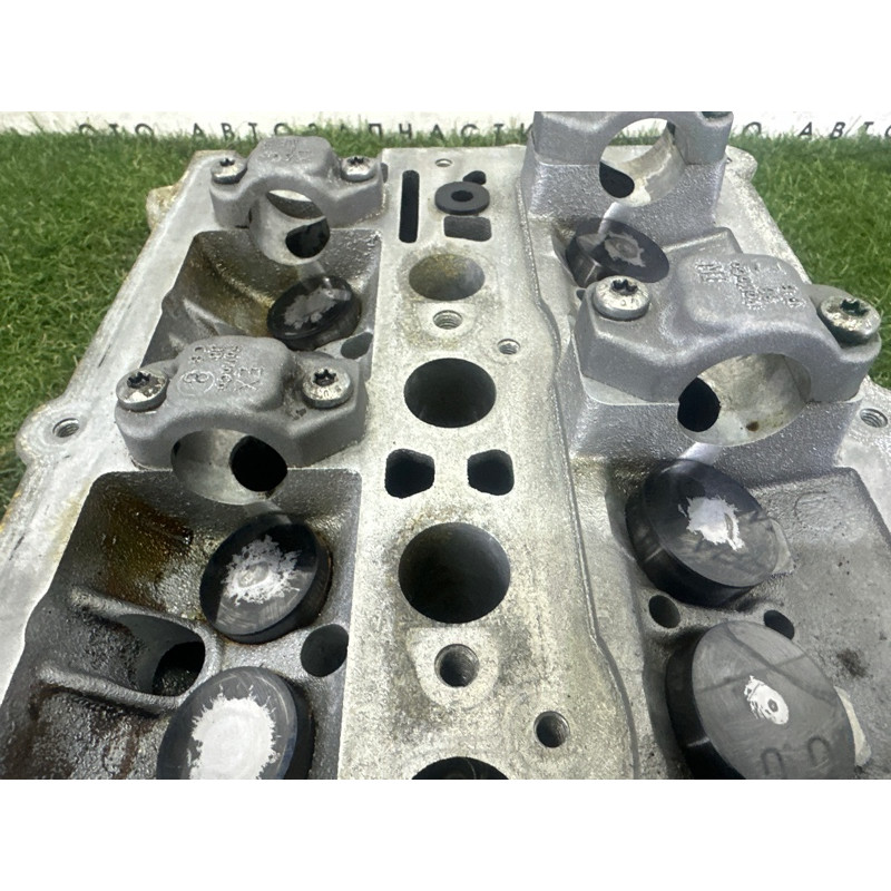 Головка блока цилиндров (двигатель и элементы) LAND ROVER Range Rover L405 2016 5.0 LR101117