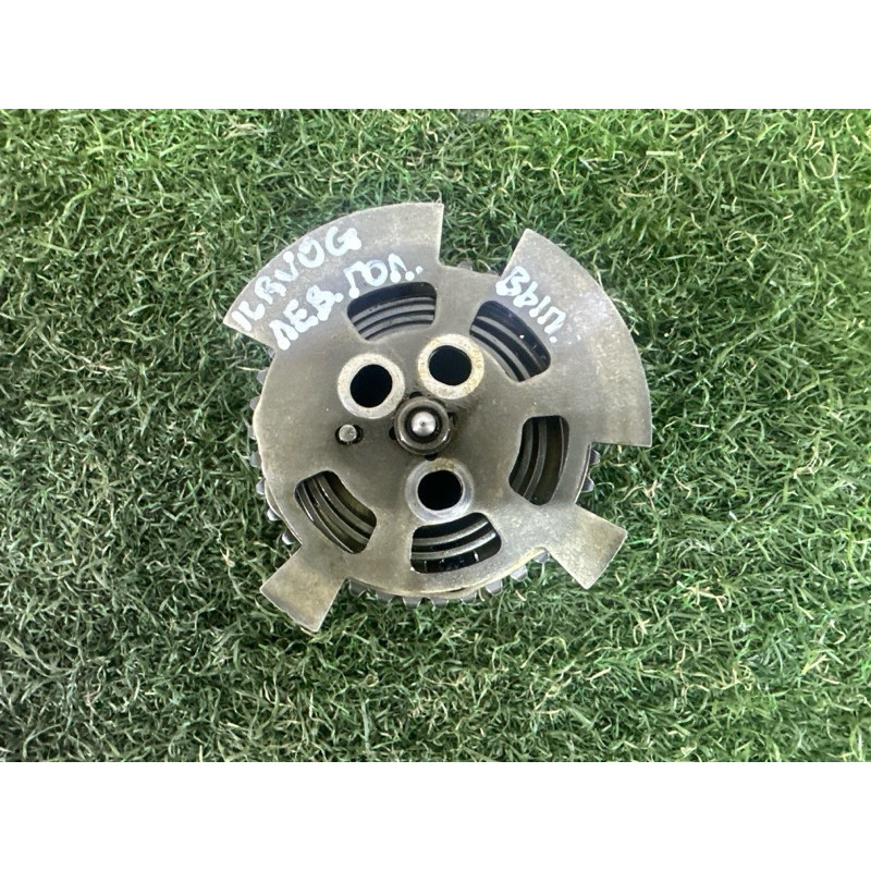 Регулятор фаз газораспределения (двигатель и элементы) LAND ROVER Range Rover L405 2016 5.0 LR060396