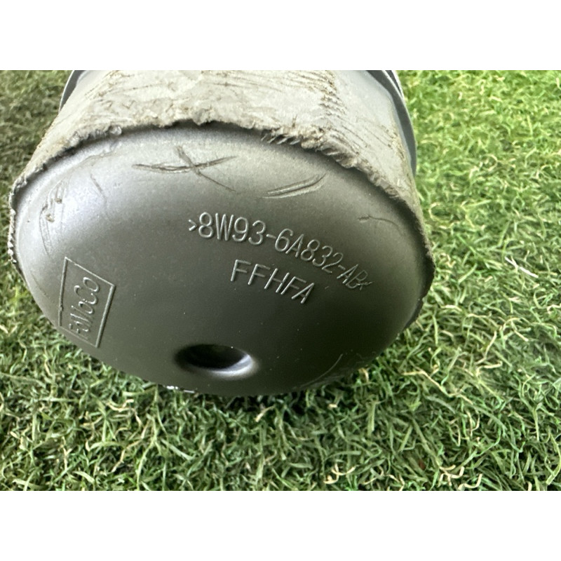 Корпус масляного фильтра (двигатель и элементы) LAND ROVER Range Rover L405 2016 5.0 LR010722